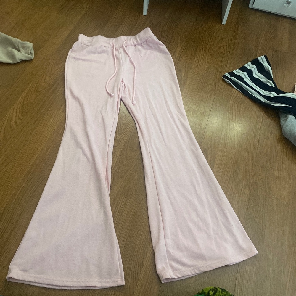 Bell bottom pants